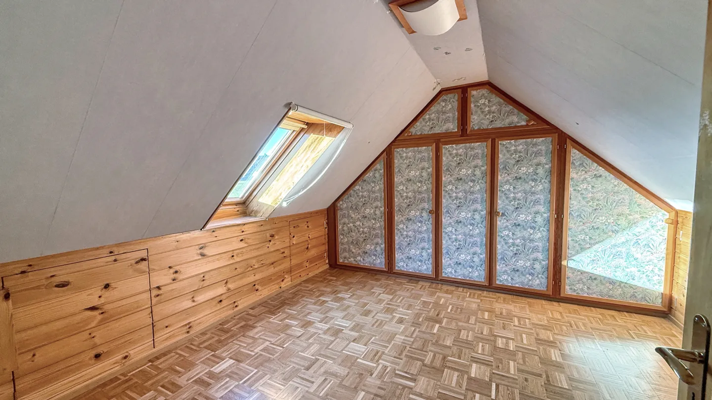 Doppelhaushälfte 5,5 Zimmer mit Ziergarten in Mont-de-Buttes / NE - Foto 16 von 21