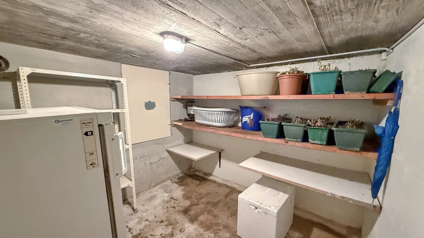 Doppelhaushälfte 5,5 Zimmer mit Ziergarten in Mont-de-Buttes / NE - Foto 19 von 21