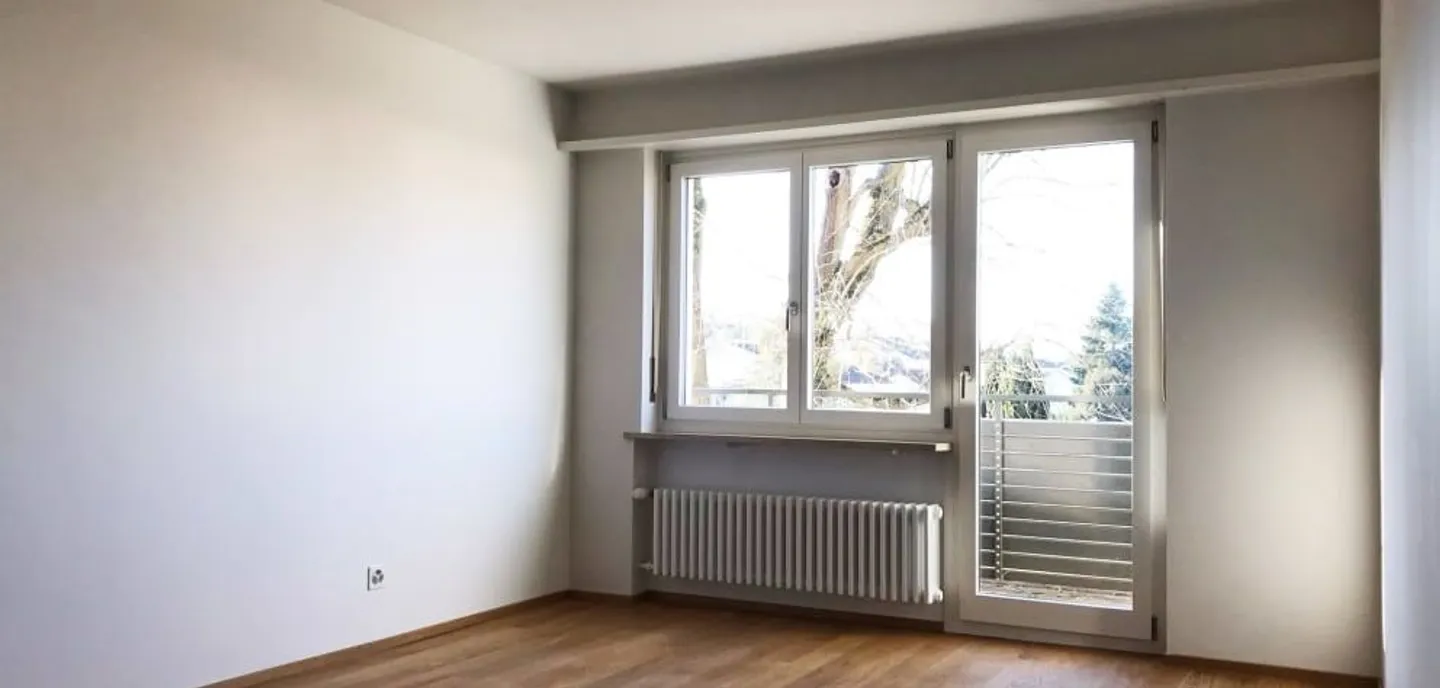 Renovated corner single-family house in a quiet location - Photo 11 of 17