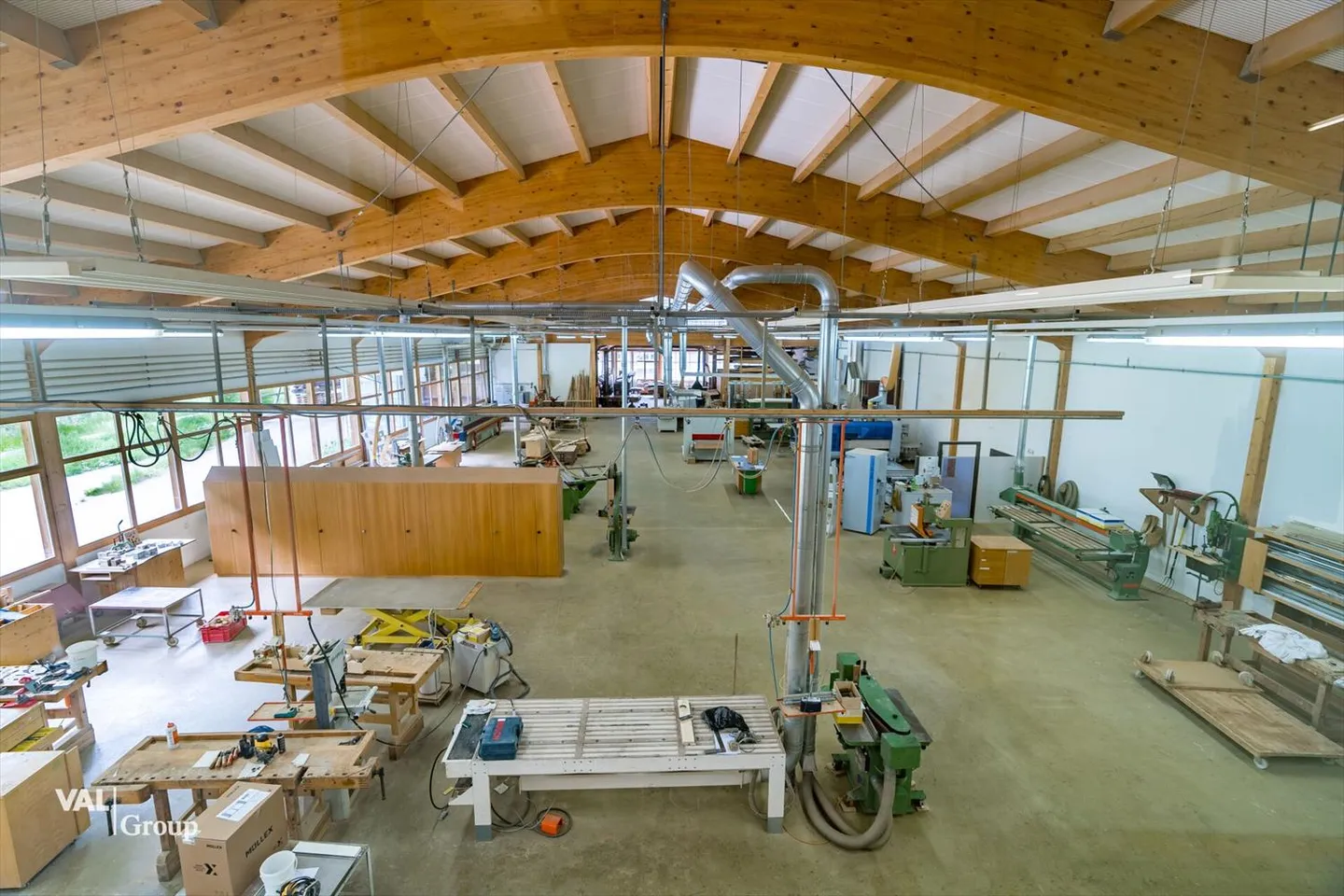 Salle de production et de stockage moderne avec diverses possibilités d'utilisation - Photo 1 sur 13