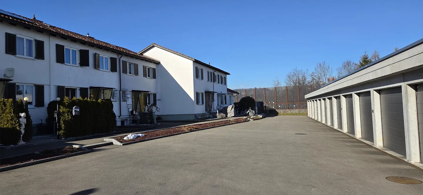5.5-room terraced single-family house for sale in a good location. - Photo 3 of 16
