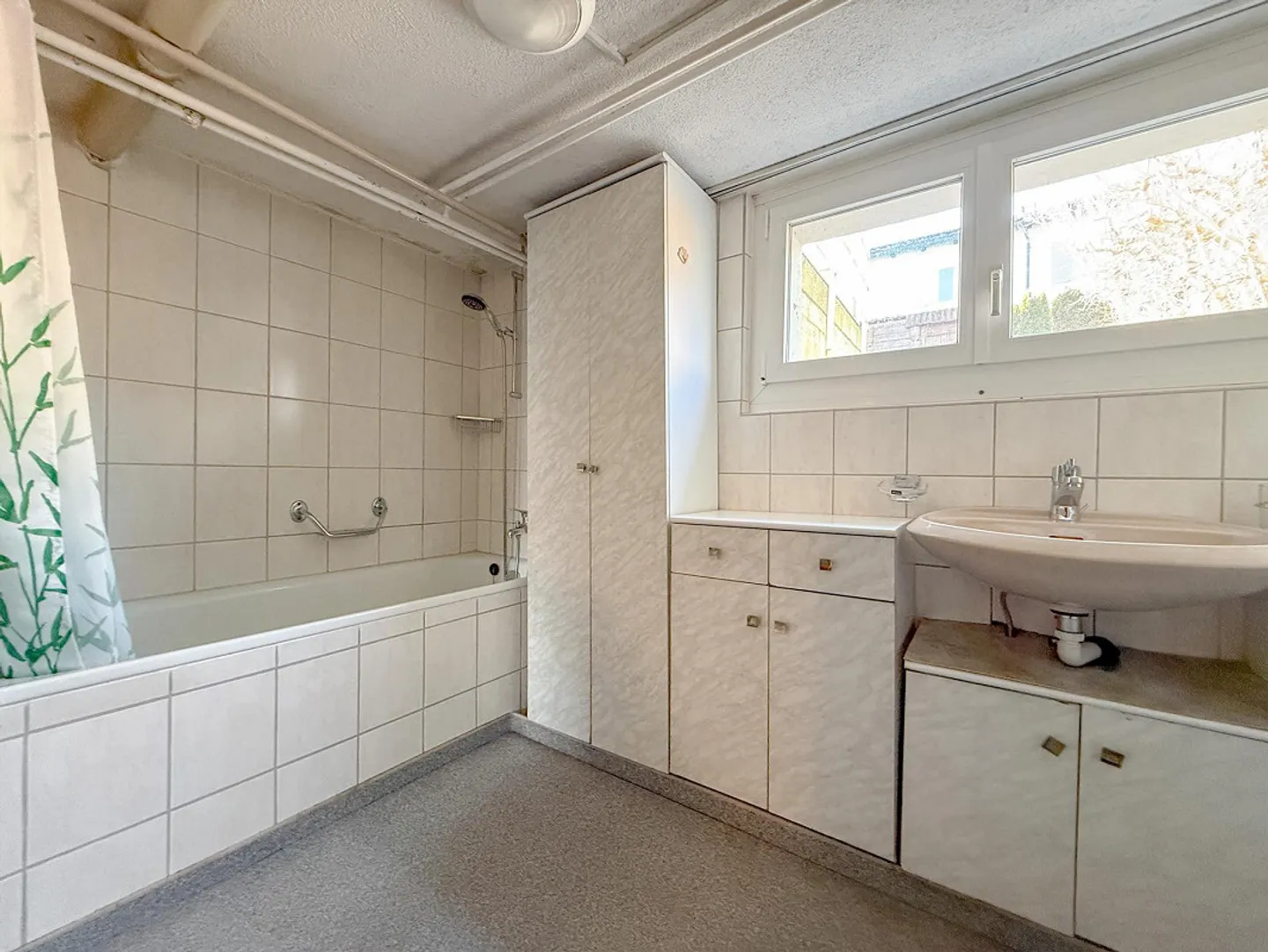 5.5-room terraced single-family house for sale in a good location. - Photo 13 of 16