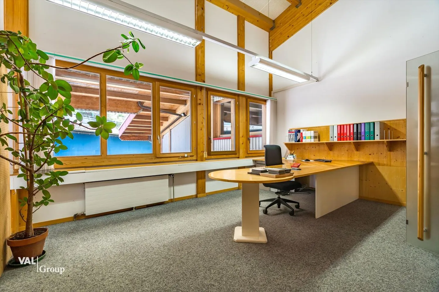 Salle de production et de stockage moderne avec diverses possibilités d'utilisation - Photo 5 sur 13