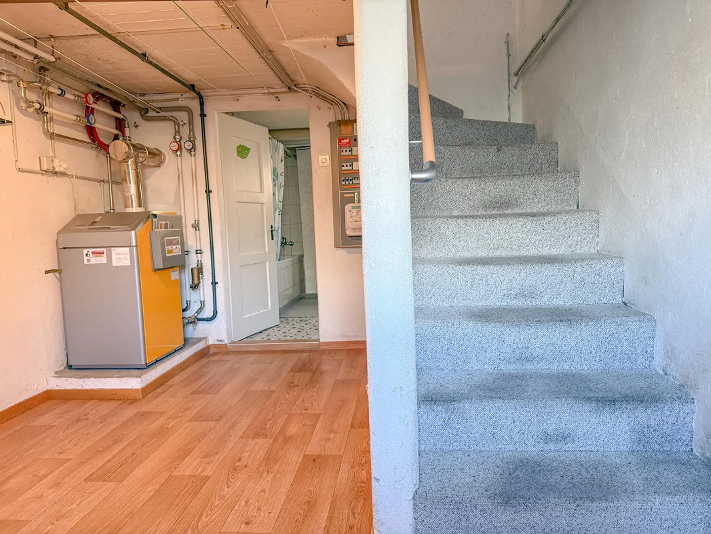 5.5-room terraced single-family house for sale in a good location. - Photo 14 of 16