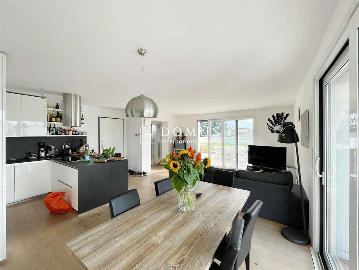 Modern 4.5 rooms, penthouse, with garden - Photo 6 of 13