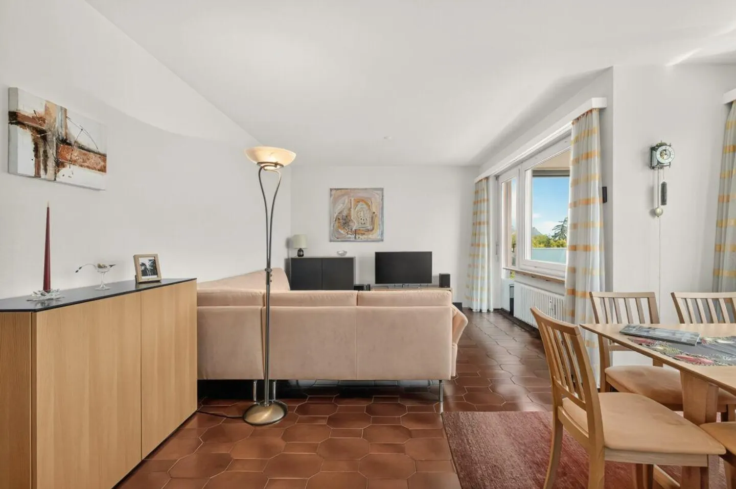 Appartement secondaire immédiatement disponible à Tenero avec balcon, place de parking et... - Photo 10 sur 27