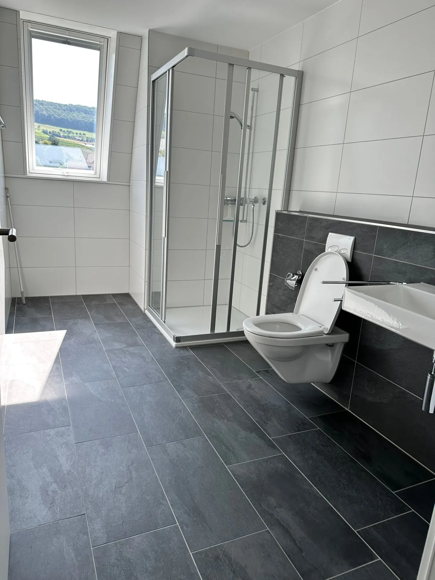 Top modern 4.5-room penthouse approx. 175m2 with large balcony overlooking greenery - Photo 22 of 28