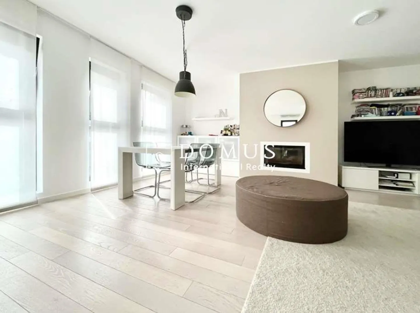 For sale modern Maisonette on three floors - Photo 4 of 9