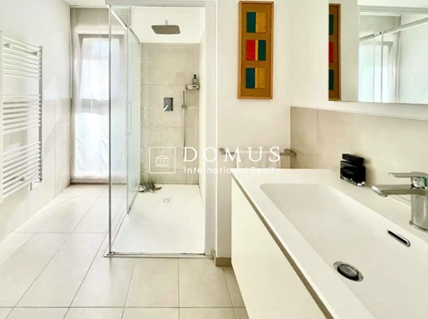 For sale modern Maisonette on three floors - Photo 8 of 9