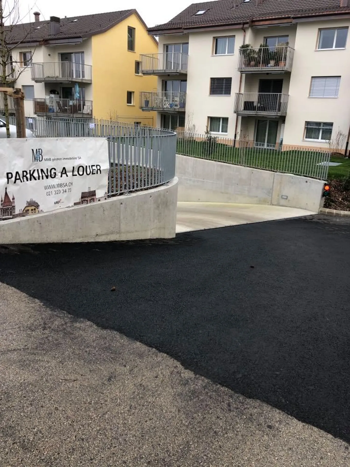 Place ouverte - Photo 4 sur 4