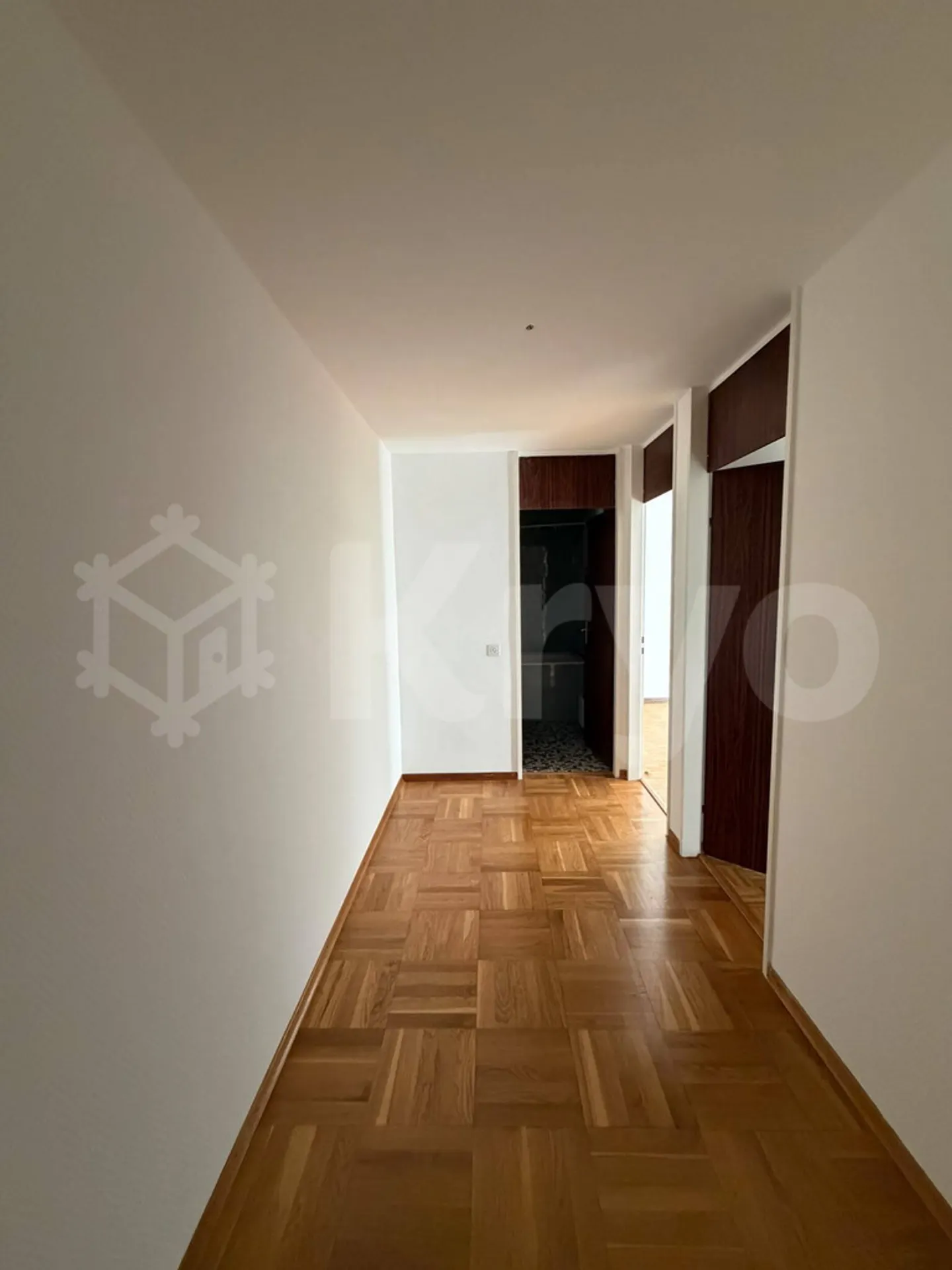 3 Zimmer in einer friedlichen und grünen Umgebung - Foto 2 von 8