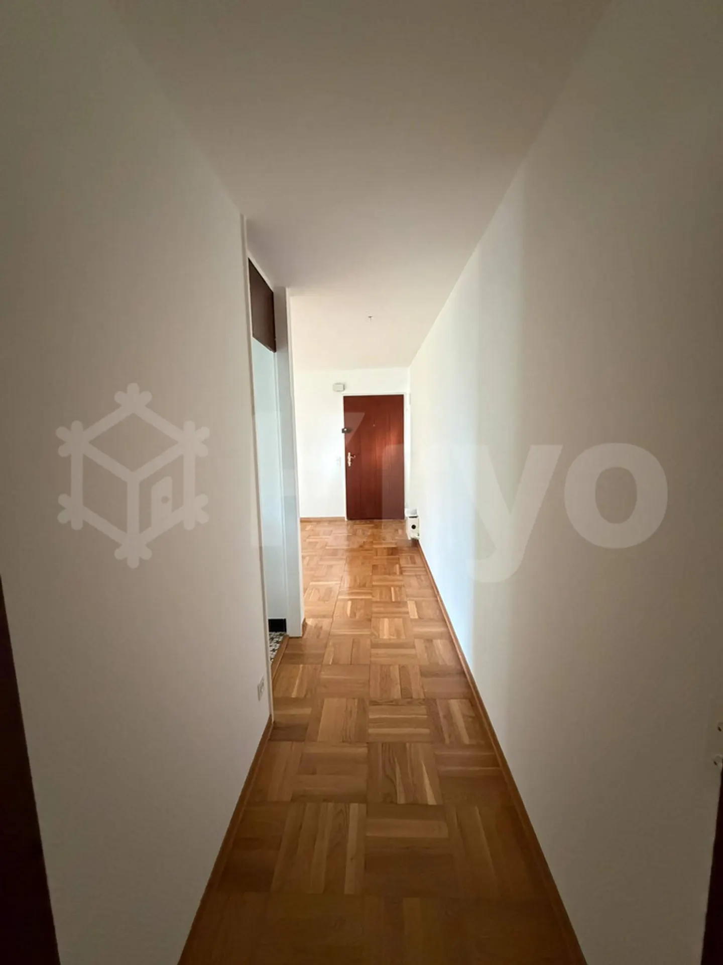 3 Zimmer in einer friedlichen und grünen Umgebung - Foto 3 von 8