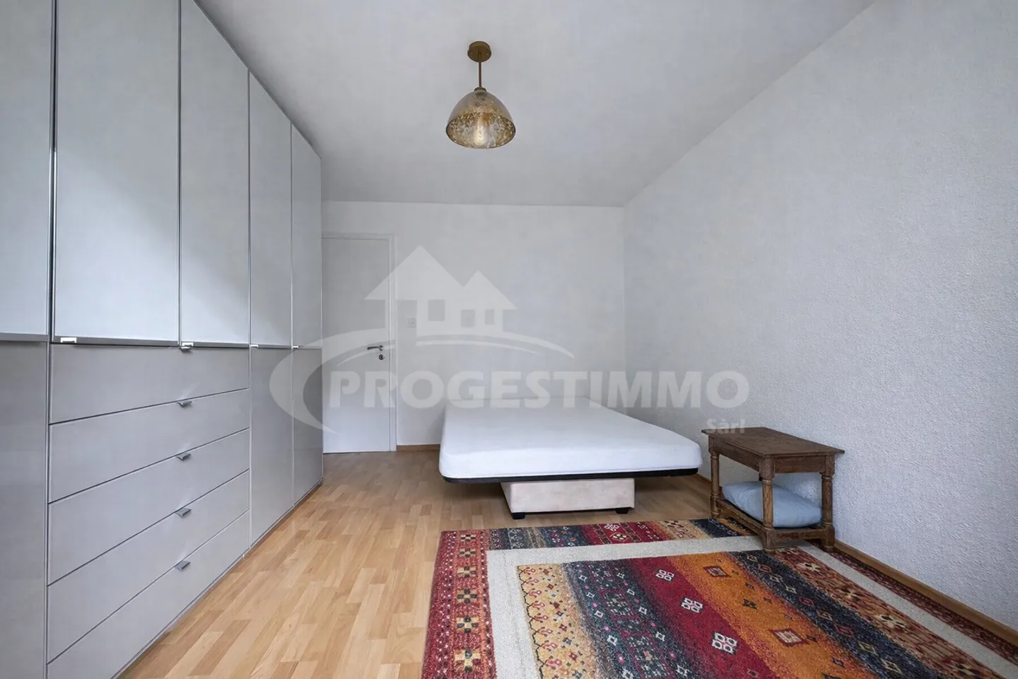 BEAUTIFUL 3.5-ROOM APARTMENT IDEALLY LOCATED - Photo 5 of 10