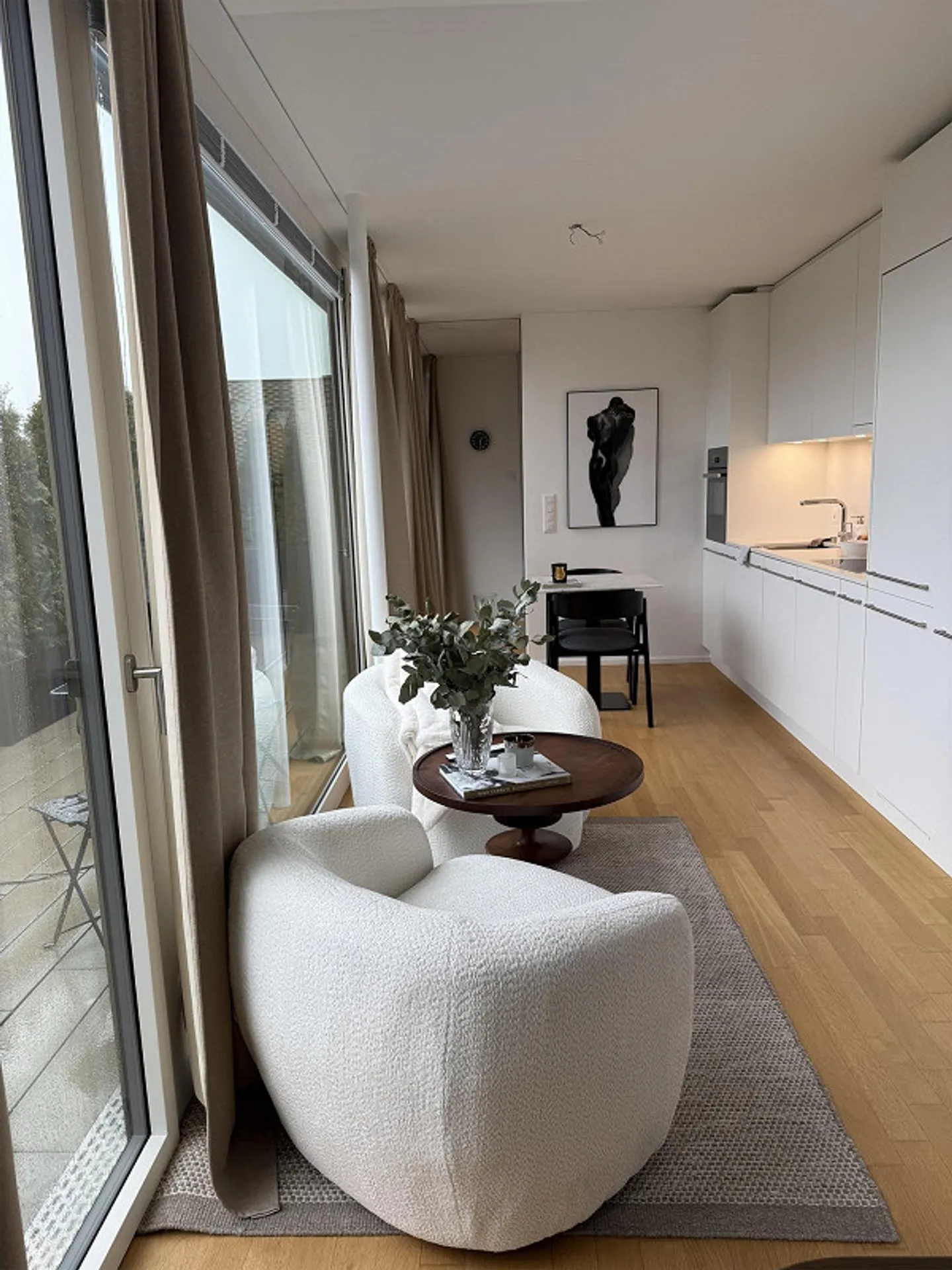 Stylische Attikawohnung mit Terrasse - Foto 2 von 17