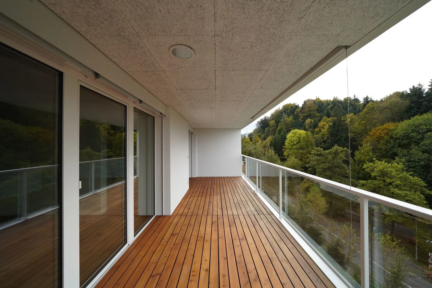 Appartamento elegante con balcone - Foto 2 di 11