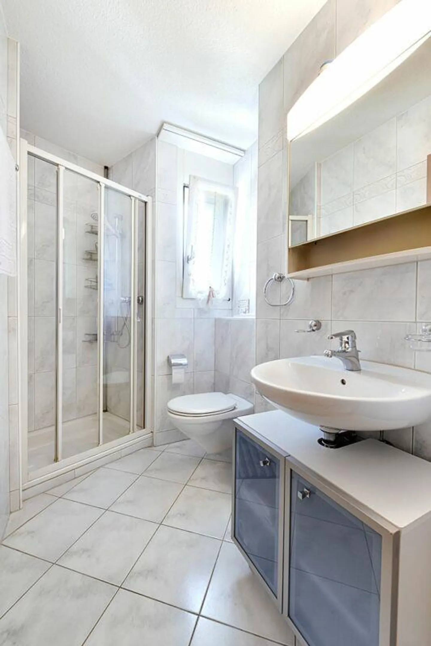 Charming Apartment in Uster - Photo 9 of 15