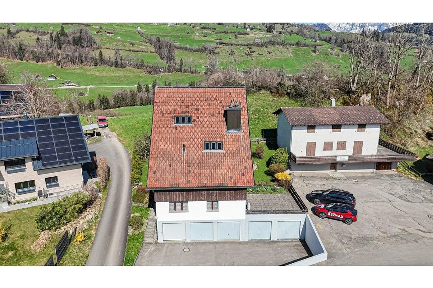 Charming 2½ Room Holiday Apartment in Bühl - Nesslau - Photo 12 of 13