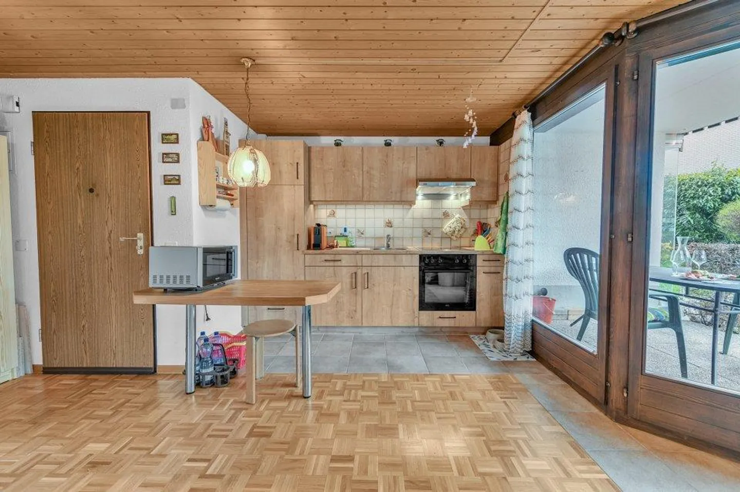 Charming 2½ Room Holiday Apartment in Bühl - Nesslau - Photo 4 of 13