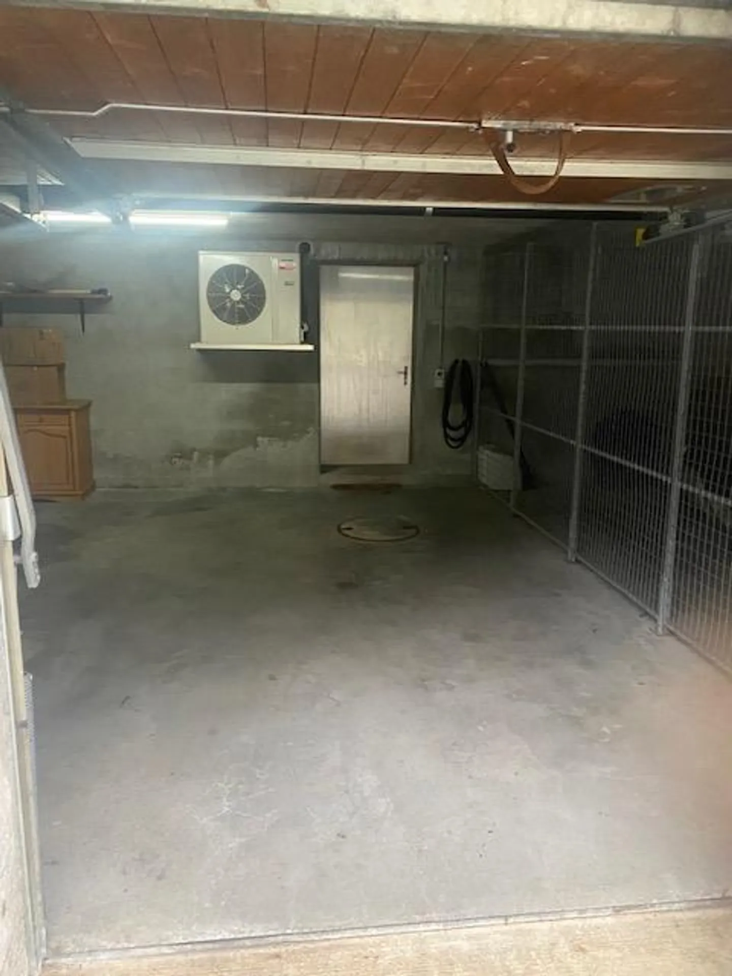 Single Garage - Photo 2 of 2