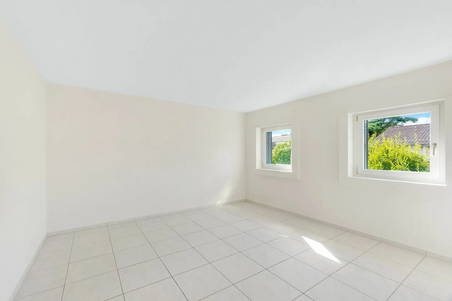 Appartement moderne avec balcons - Photo 10 sur 13