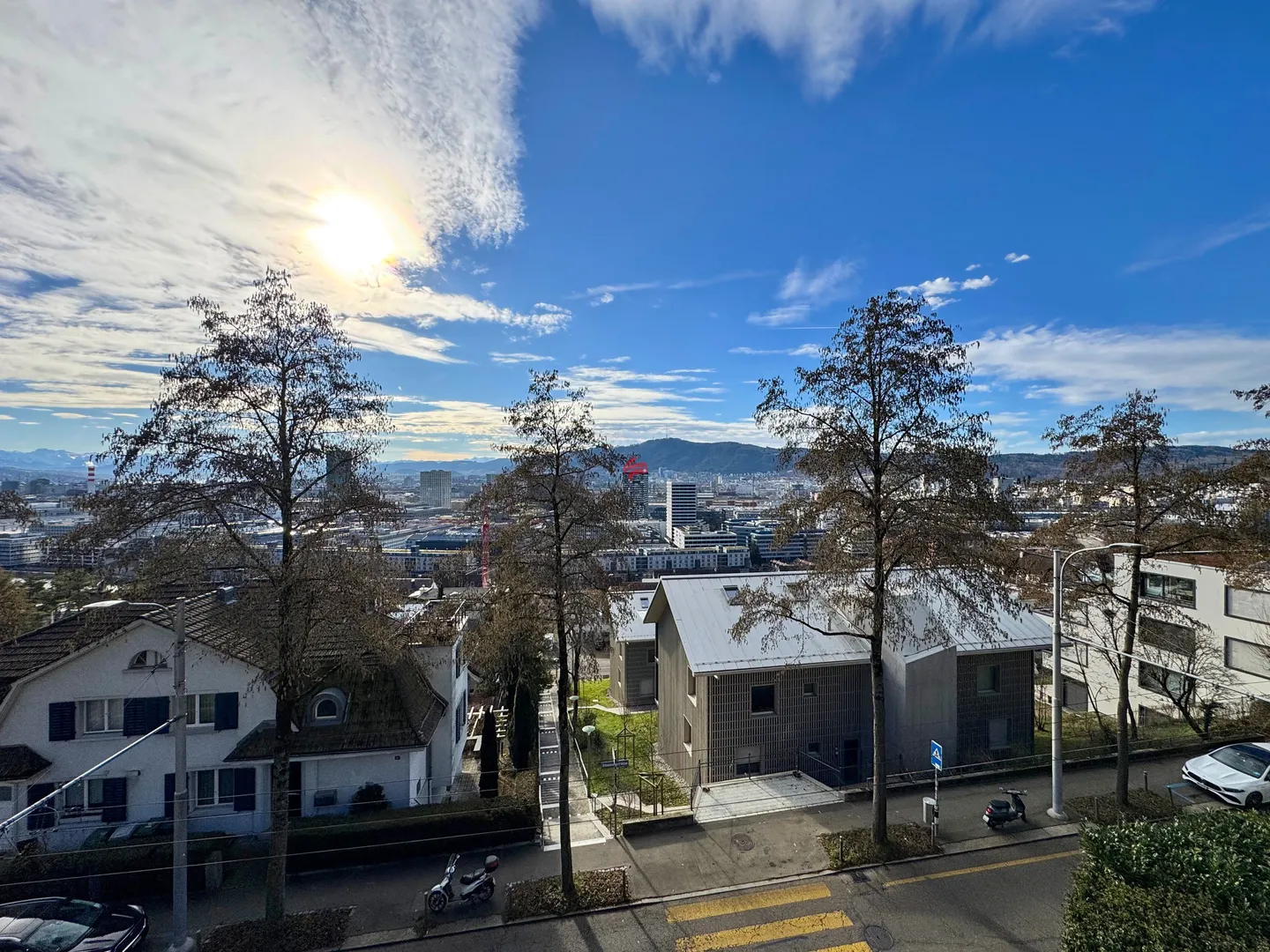 Propriété avec maison multifamiliale dans un emplacement privilégié - Photo 5 sur 9