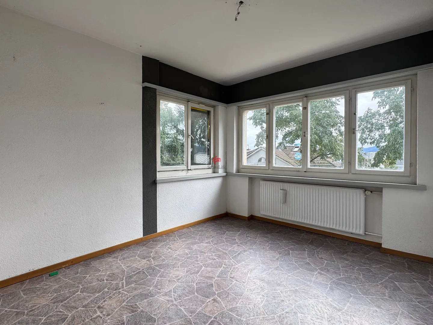 Propriété avec maison multifamiliale dans un emplacement privilégié - Photo 6 sur 9