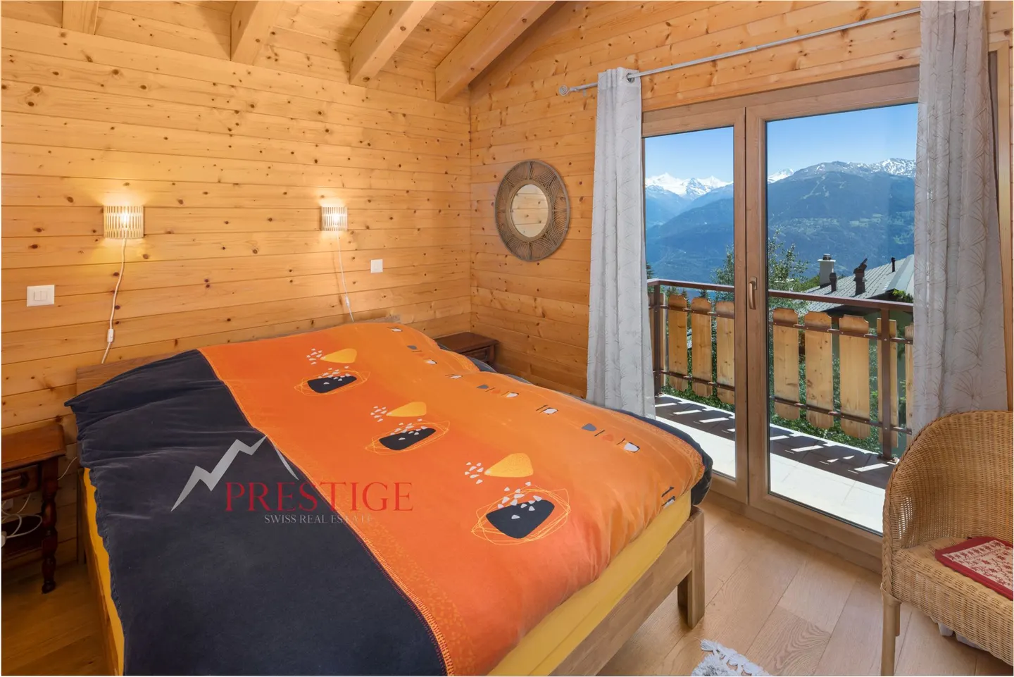 Beautiful 4-bedroom chalet for weekly rental. - Photo 10 of 16