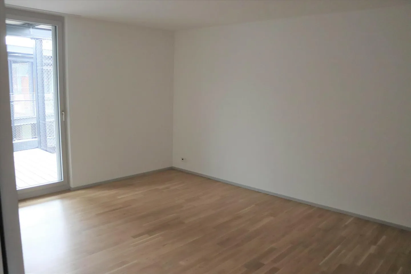Apartment for rent - Photo 5 of 7
