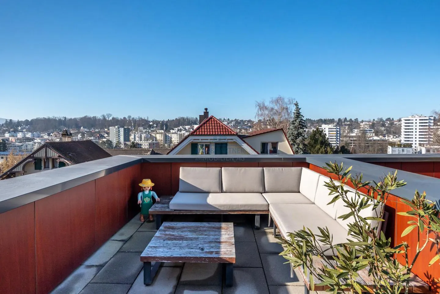 Appartement penthouse exclusif sur Bruderholz avec vue panoramique - Photo 11 sur 13