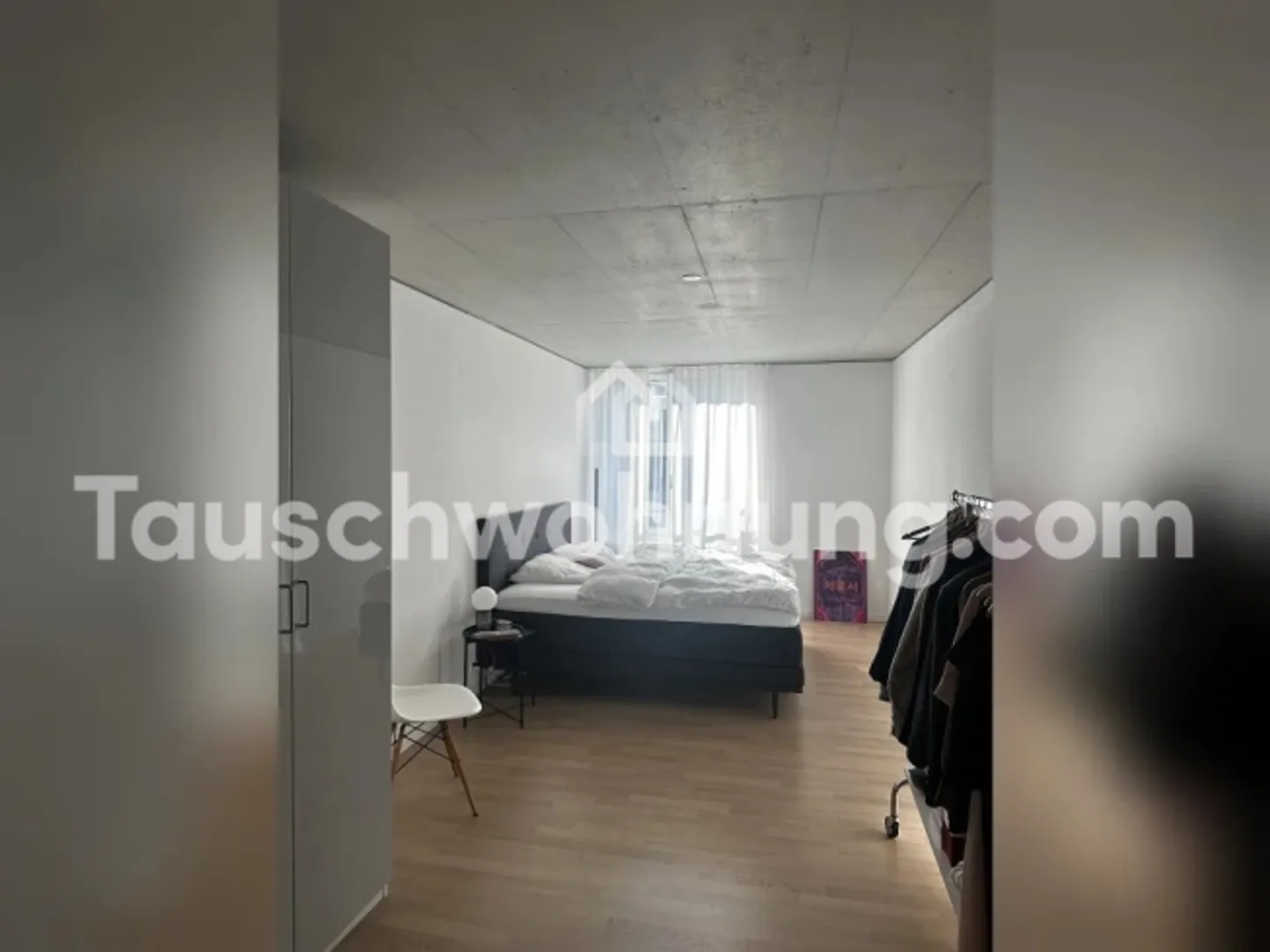 Appartamento in scambio Appartamento luminoso e moderno ad Altstetten in cambio di un appartamento più grande - Foto 4 di 6
