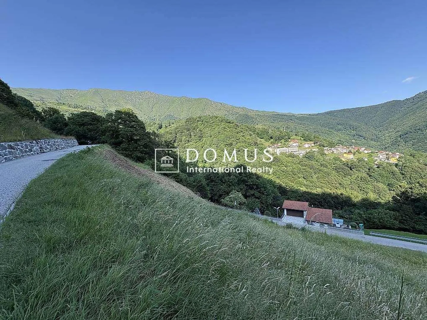 Building land located in Signõra, residential area - Photo 1 of 3