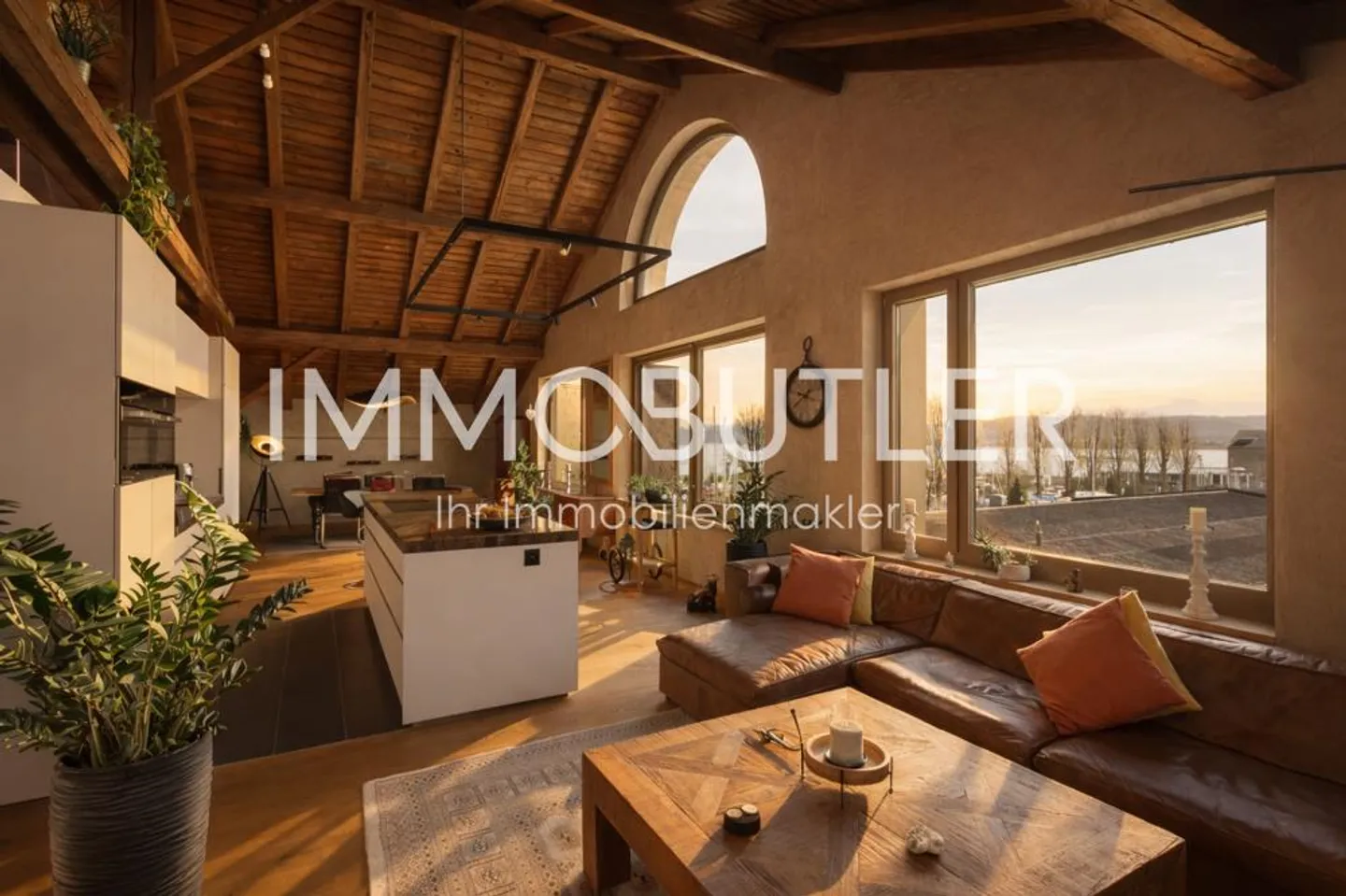 Unique loft apartment directly on Lake Constance - Photo 1 of 8