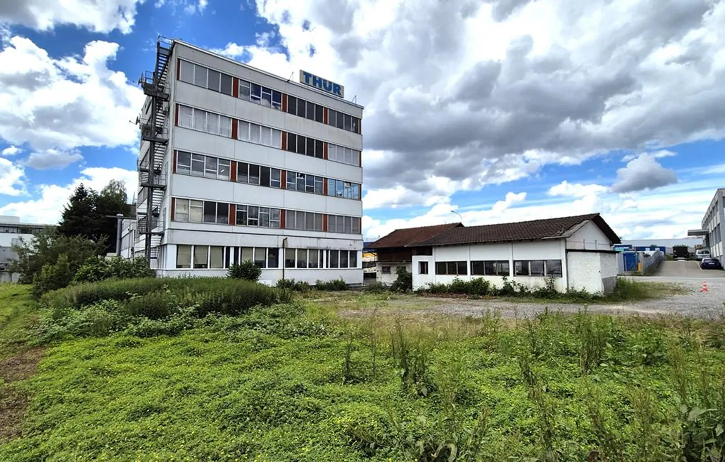 «Industrie-Baulandparzelle an zentraler Lage in Dietlikon ZH» - Foto 1 von 7