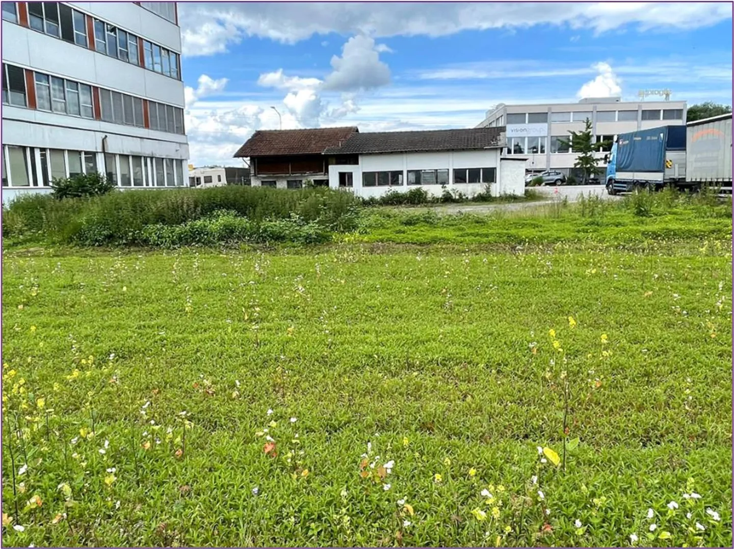 «Industrie-Baulandparzelle an zentraler Lage in Dietlikon ZH» - Foto 3 von 7