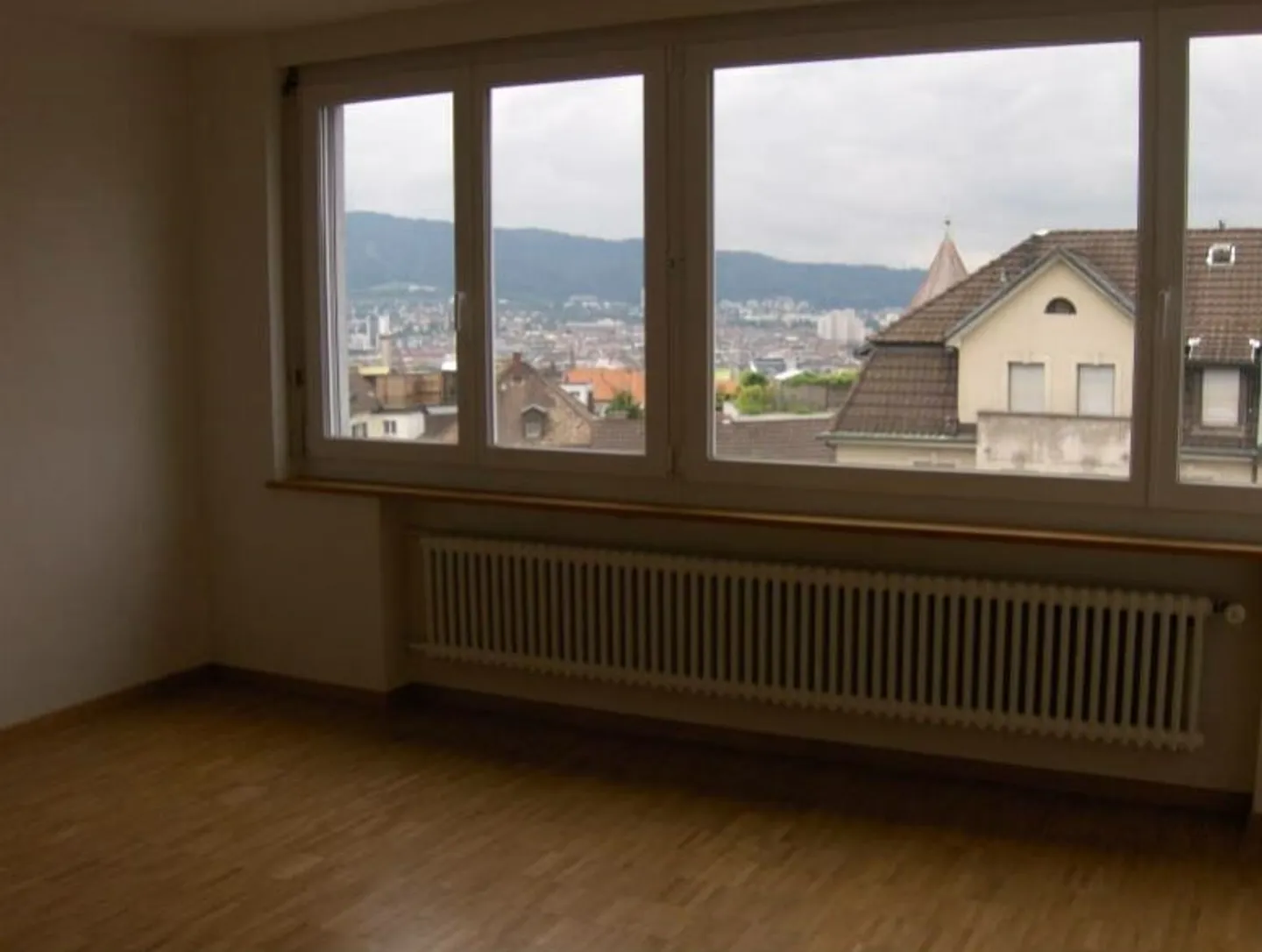 Bright apartment near ETH & UZH / Universitätsstrasse 73, Zurich - Photo 3 of 4
