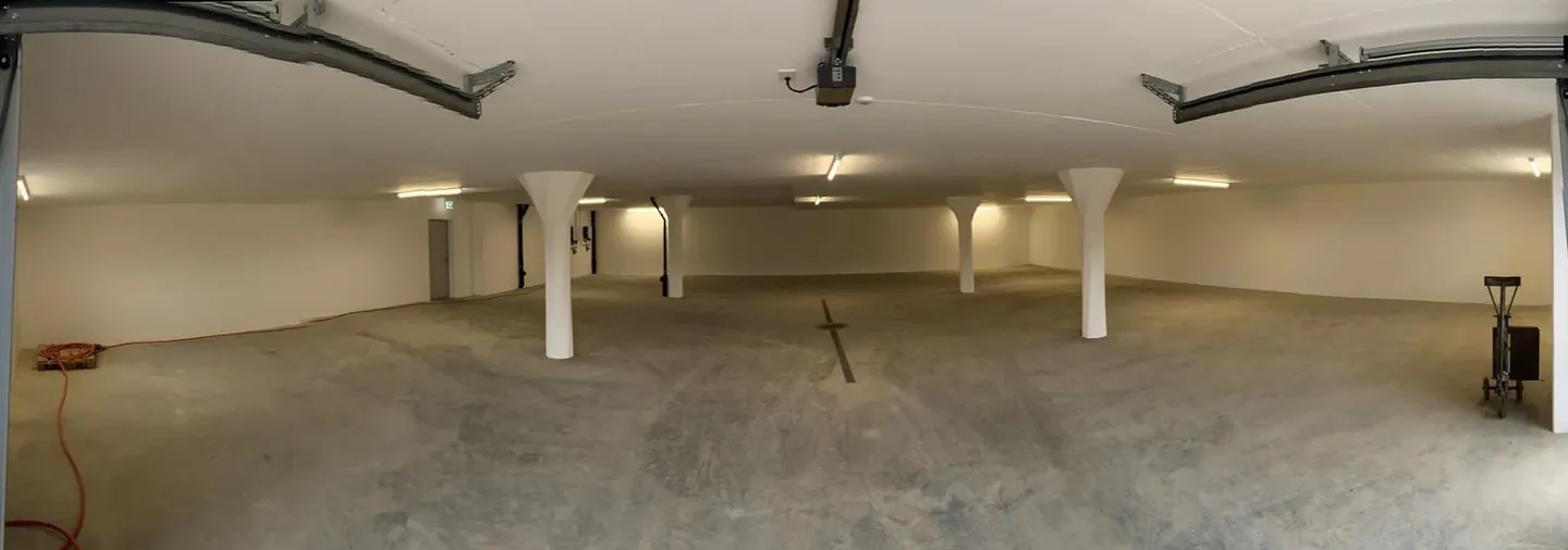 For rent: Parking spaces for vehicles of all kinds (private ESTH) - Photo 1 of 2