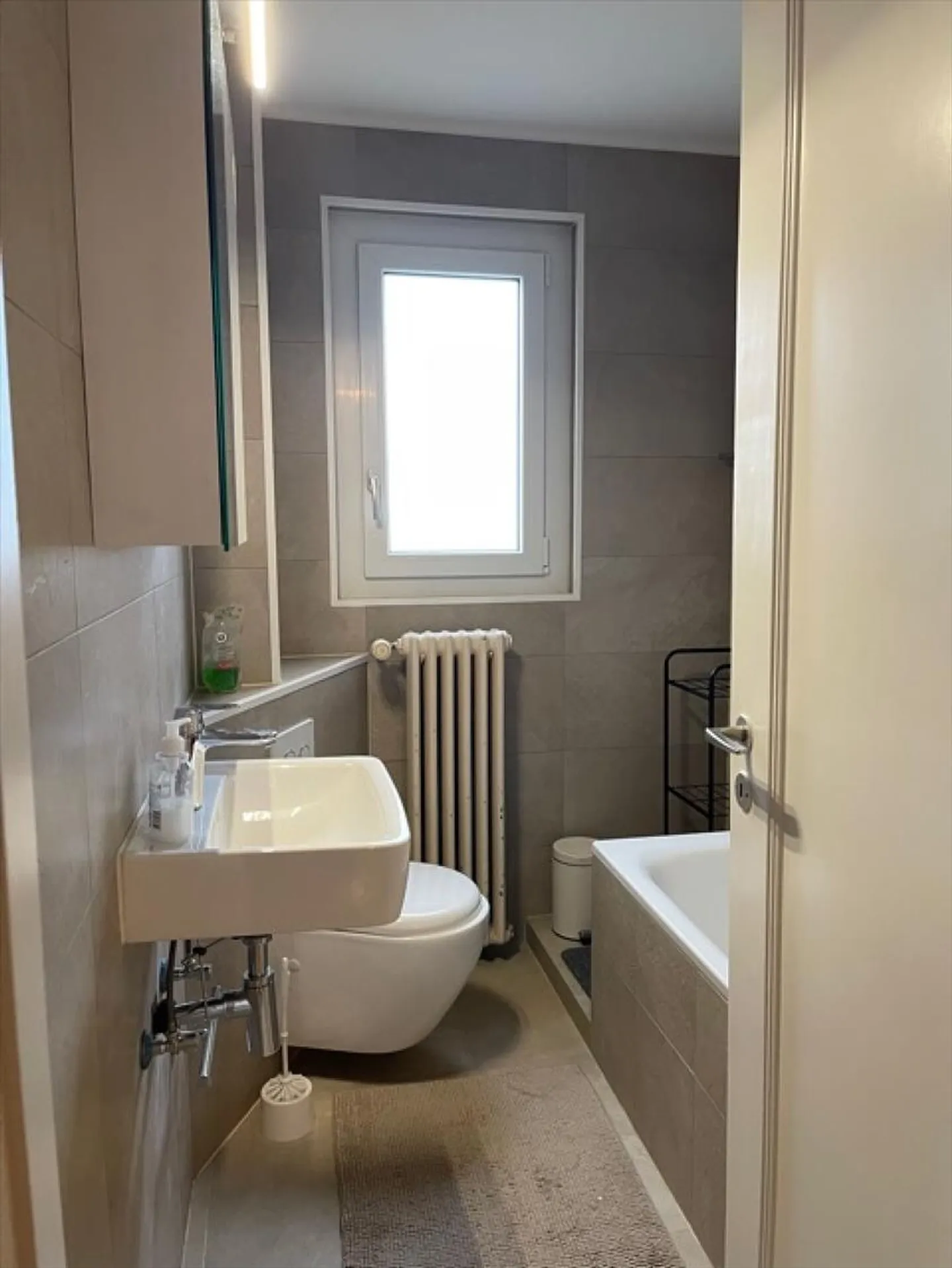 Pully, chambre meublée dans villa en colocation - Photo 4 sur 4