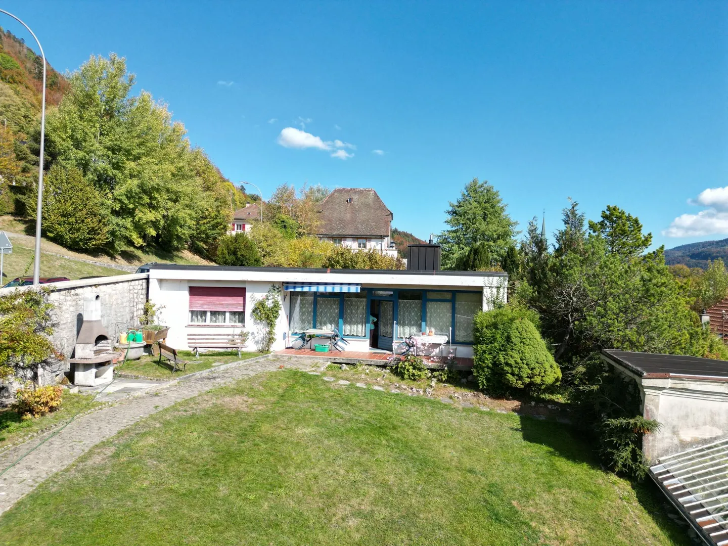 Maison avec potentiel de rénovation - Photo 9 sur 12