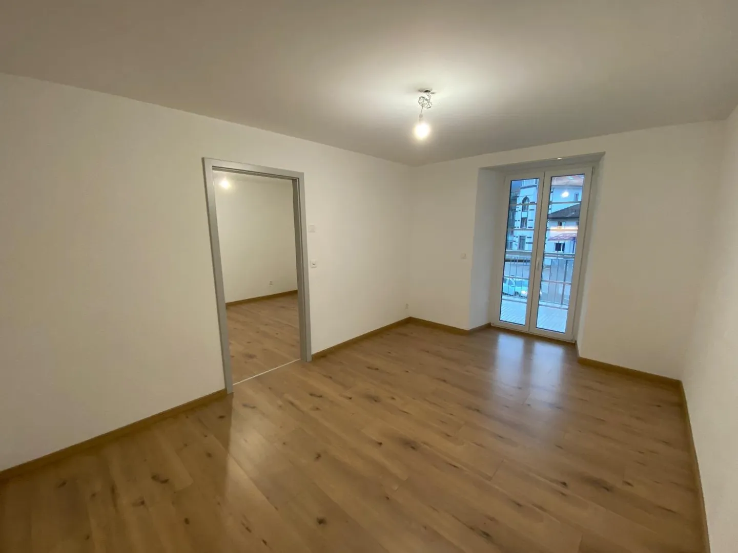 Appartamento 2.5 locali - Foto 2 di 8