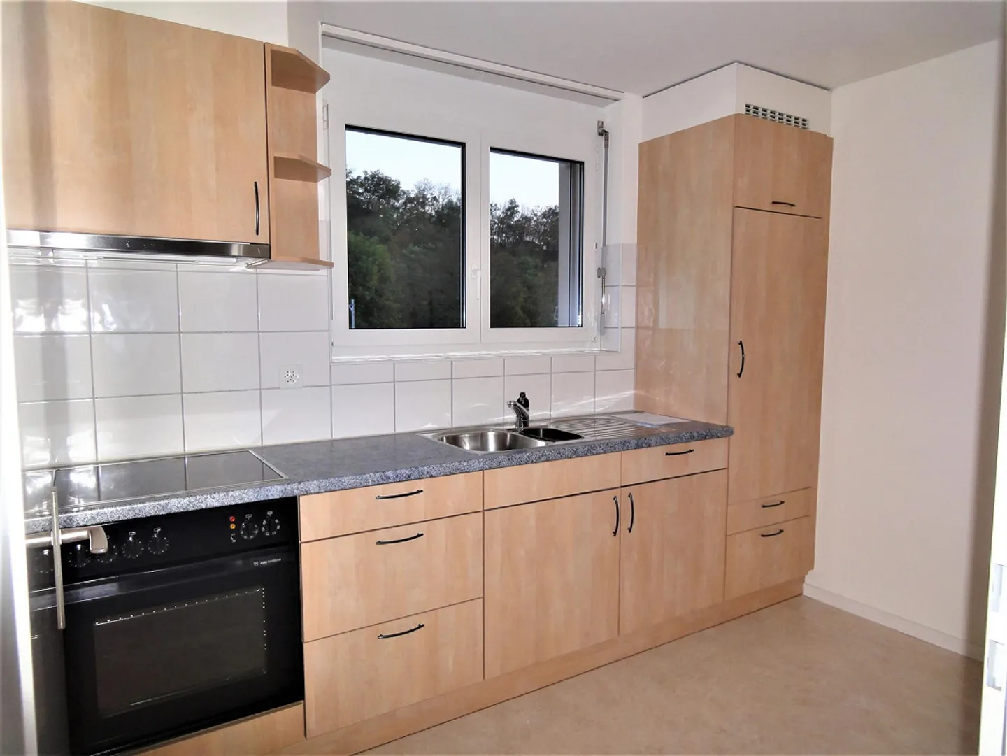 Appartement confortable de 3,5 pièces avec espace de jardin! - Photo 5 sur 9