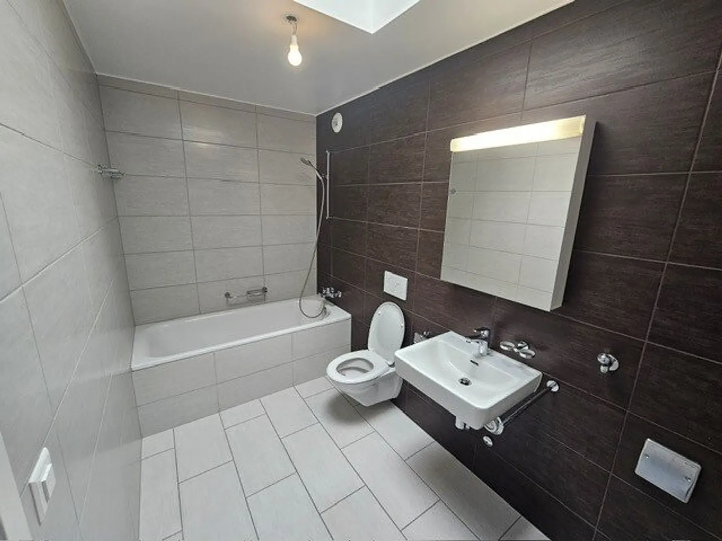 Bel appartamento di 4,5 locali al 4° piano - Foto 5 di 6