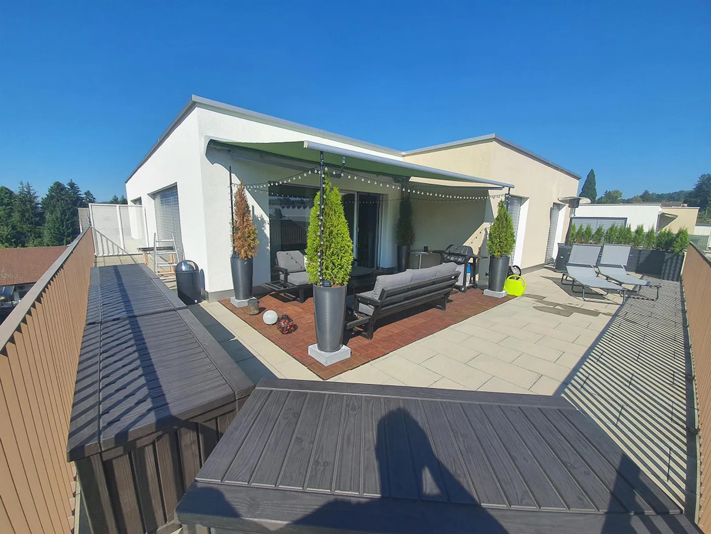 Moderno appartamento attico di 3,5 stanze con vista e sole a Menziken - Foto 16 di 19