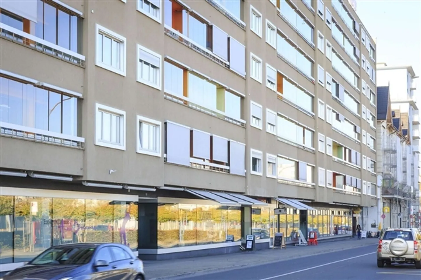 Ampio appartamento di 2,5 locali nel centro di Friburgo - Foto 2 di 9