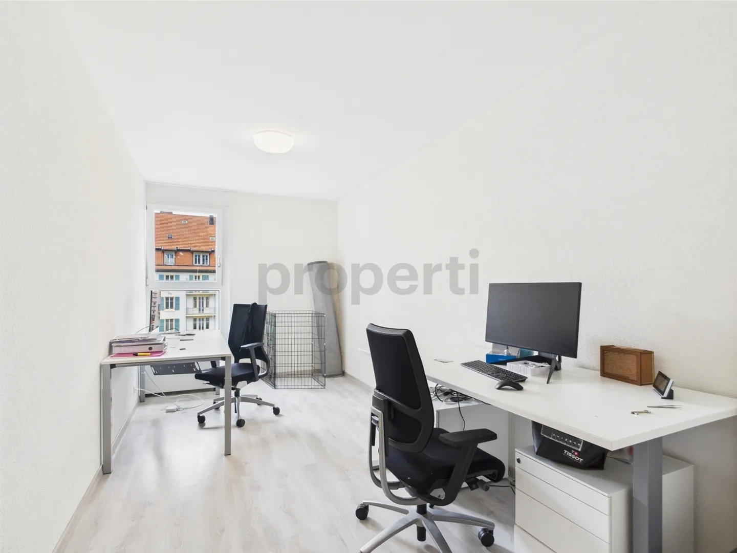 Modern Comfort for the Whole Family – Spacious 4.5 Rooms in the City Center - Photo 6 of 8