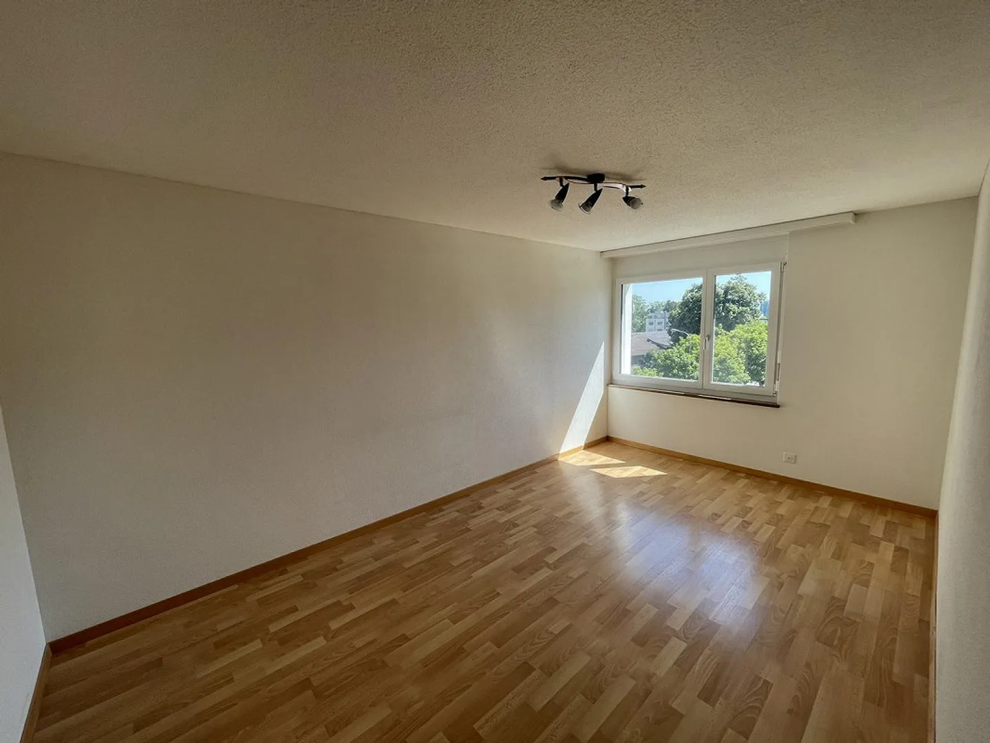 Un ensemble attrayant - Photo 10 sur 13