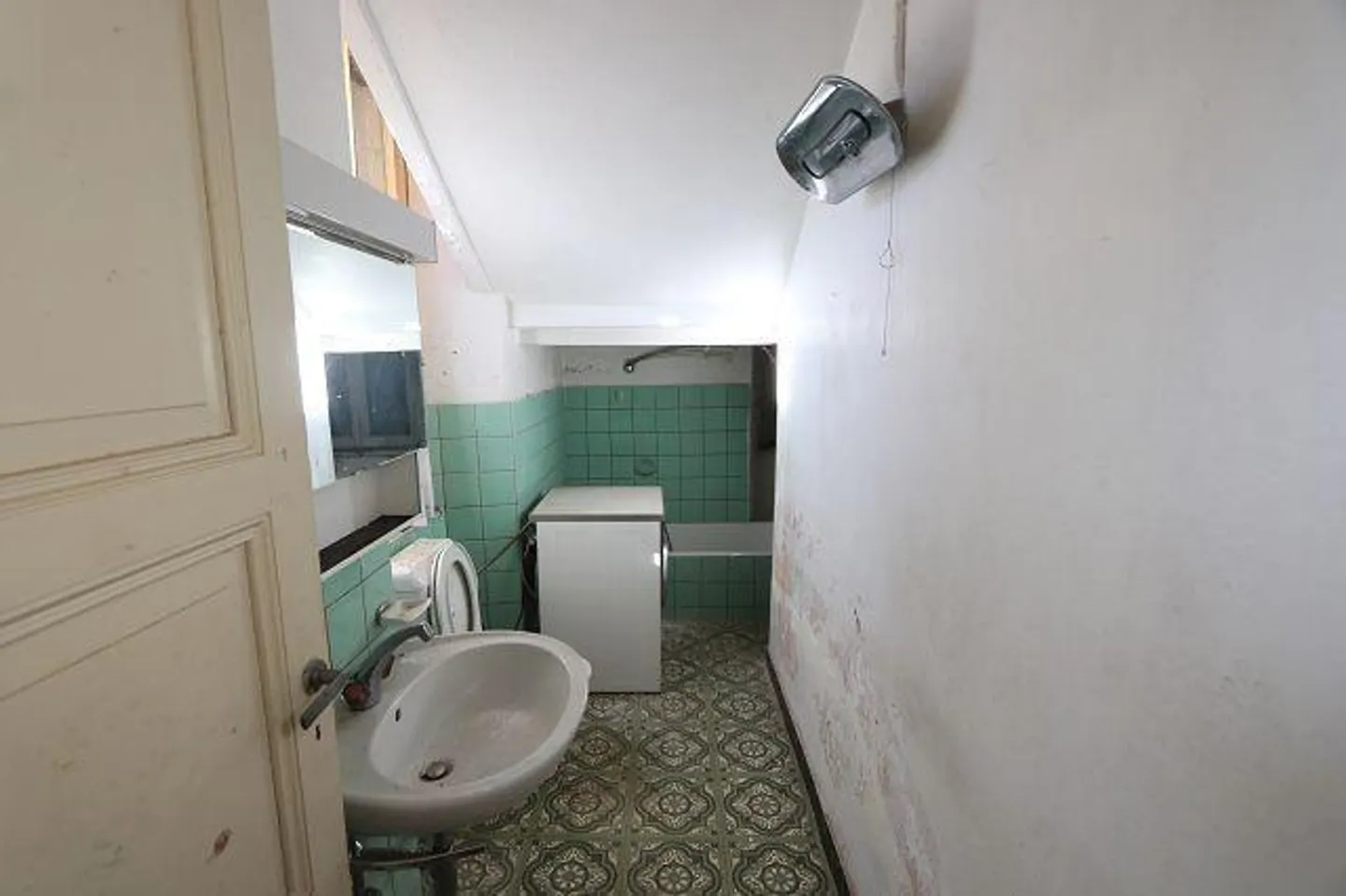 Casa singola in affitto - Foto 16 di 36