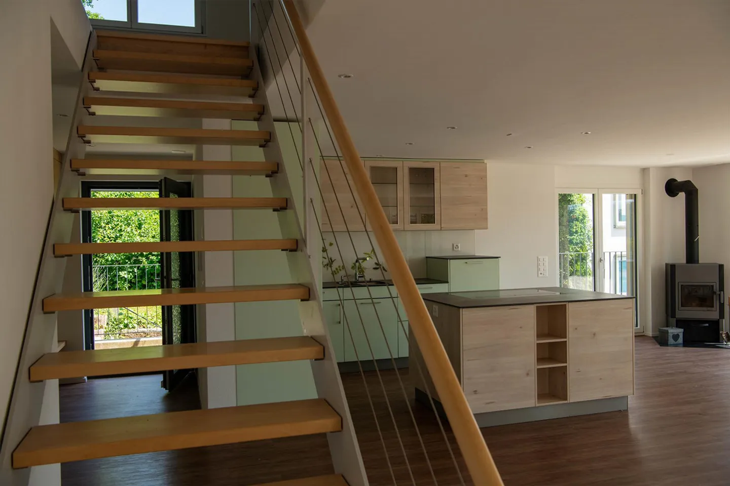 Maison de terrasse penthouse 5.5 pièces dans un emplacement calme - Photo 4 sur 10