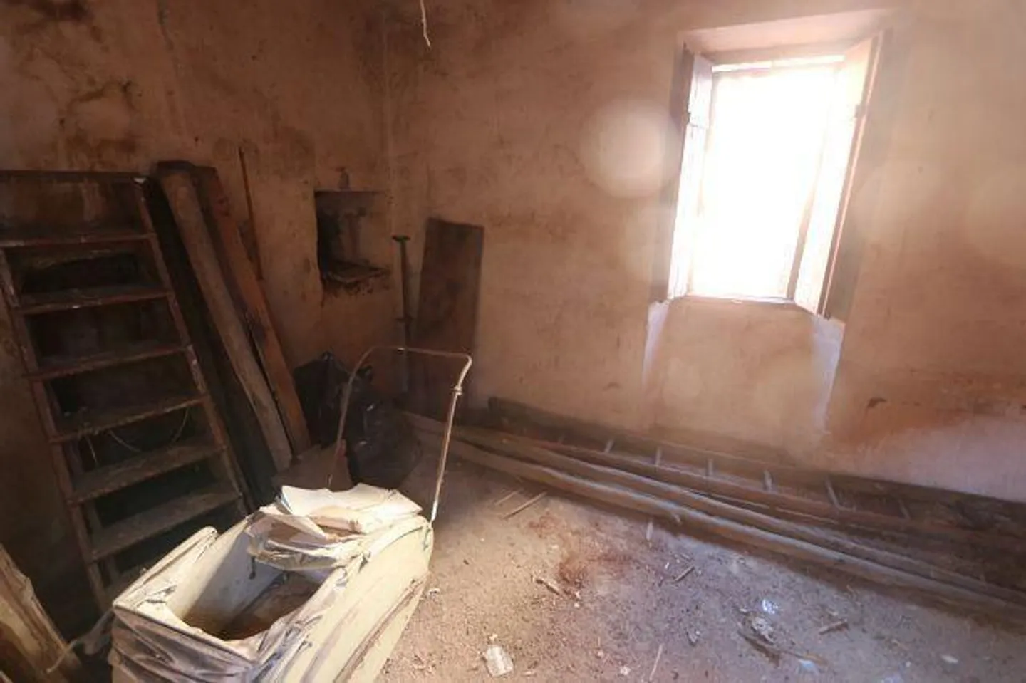 Casa singola in affitto - Foto 33 di 36