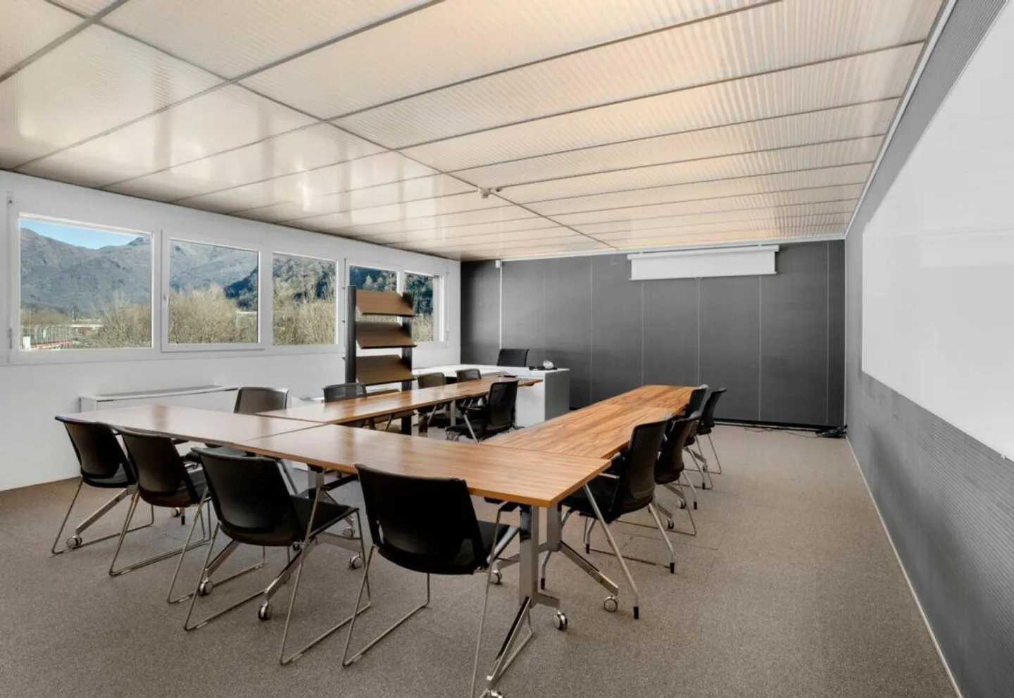 Flexibles und modulares Mehrzweckgebäude zur Miete - Foto 10 von 13