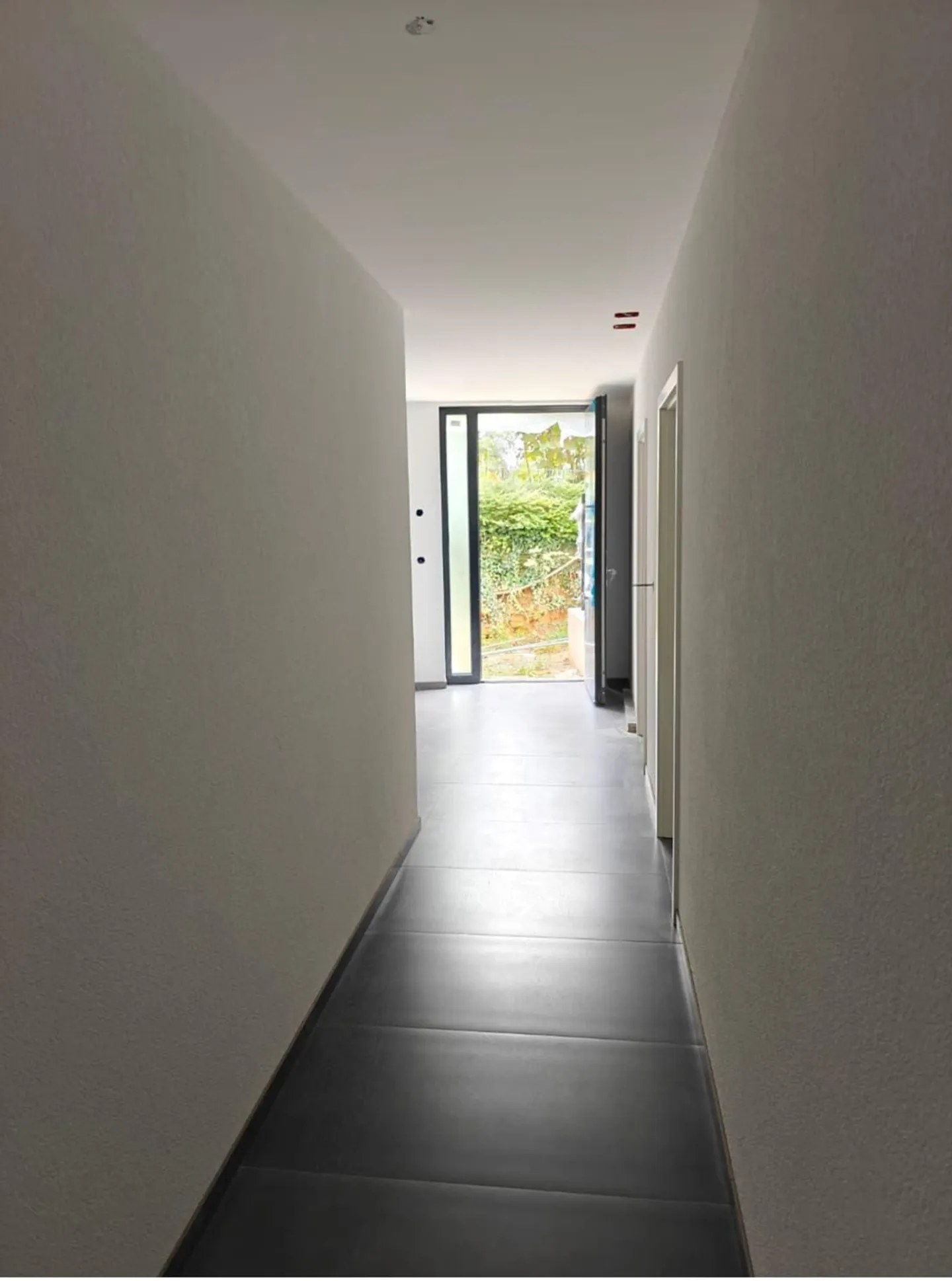 A casa nel verde eppure vicino alla città - Foto 7 di 9